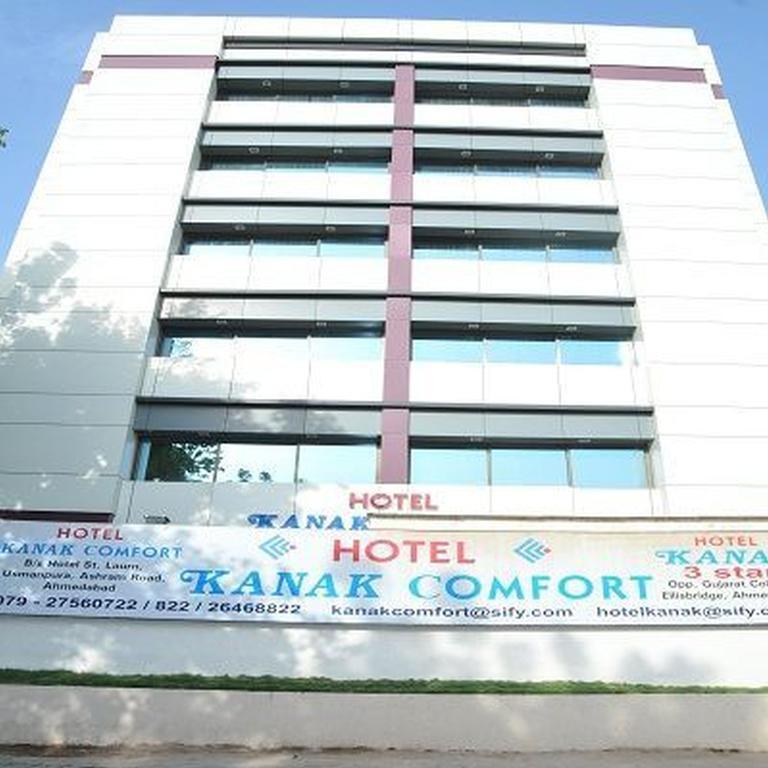 Hotel Kanak Comfort อาเมดาบัด ภายนอก รูปภาพ